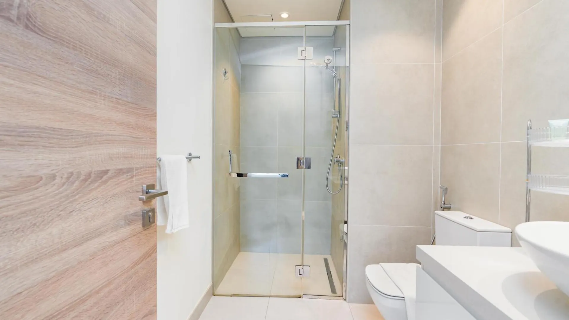 Brandnew Apt In Marina Center In New Building Dubai Forenede Arabiske Emirater